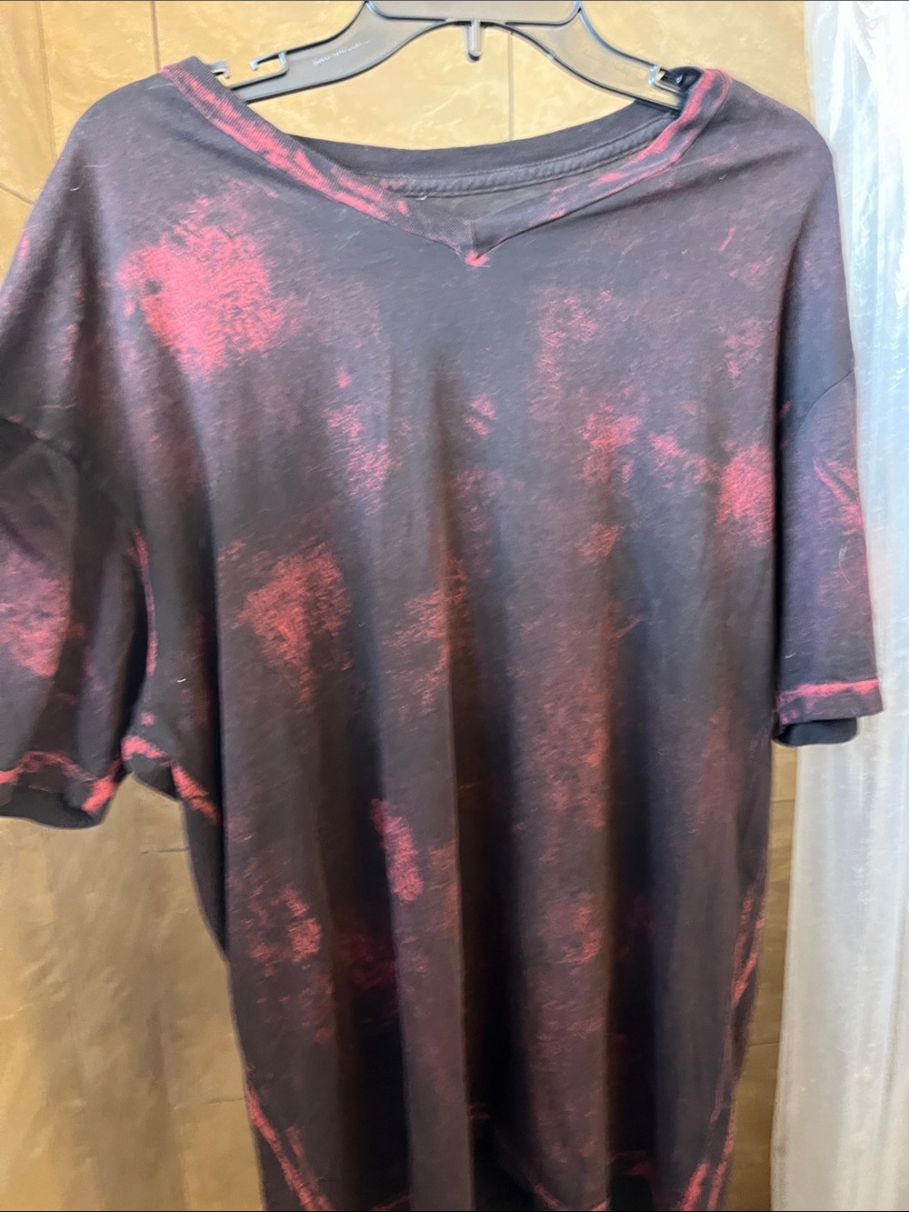 Washed red and black men’s Affliction tee